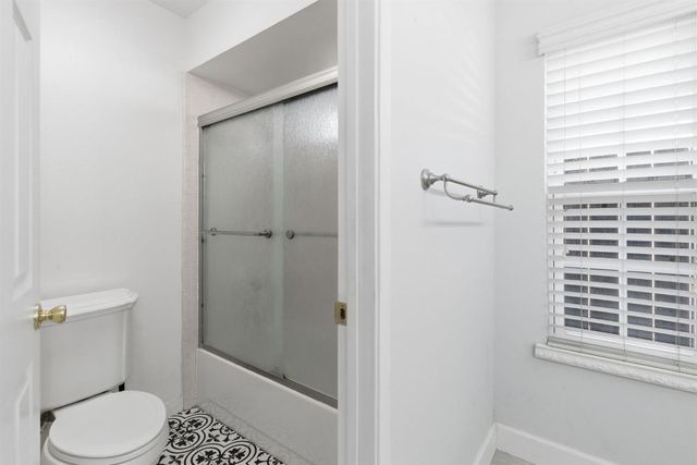 2303 Pheasant Run Cir, Stockton, CA 95207