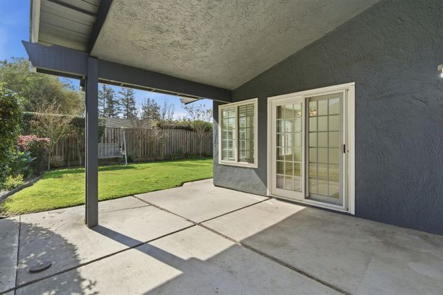 2303 Pheasant Run Cir, Stockton, CA 95207