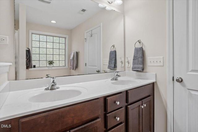 231 Cypress Hill Lane, Holly Springs, NC 27540