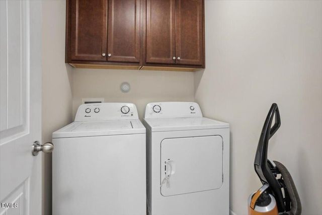 231 Cypress Hill Lane, Holly Springs, NC 27540