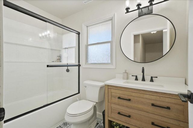 741 Pettibone Street, Crown Point, IN 46307