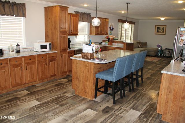 90 Darnell Road, Greeneville, TN 37743