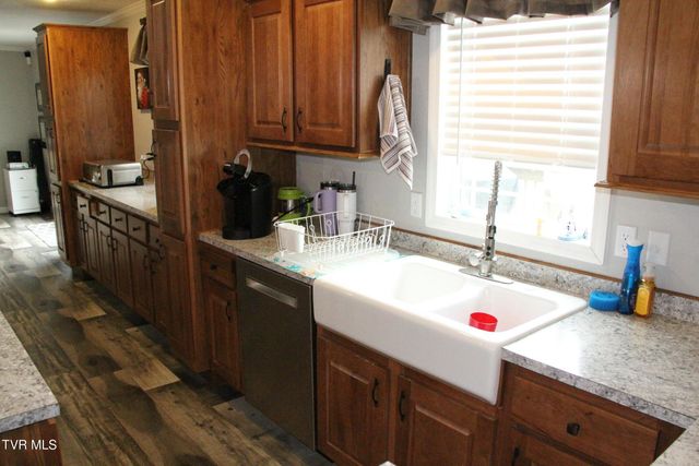90 Darnell Road, Greeneville, TN 37743