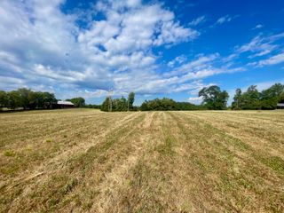 5127 Combs Ferry Road, Winchester, KY 40391