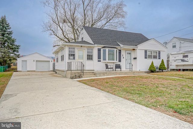 28 DEBORAH PL, Blackwood, NJ 08012