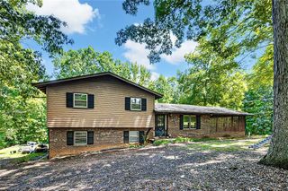 1820 Danny Bell Road, Asheboro, NC 27205