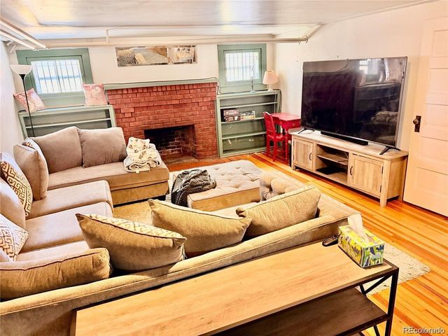 543 S Downing St, Denver, CO 80209