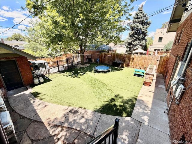 543 S Downing St, Denver, CO 80209