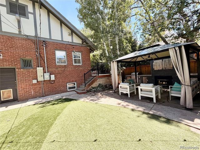 543 S Downing St, Denver, CO 80209