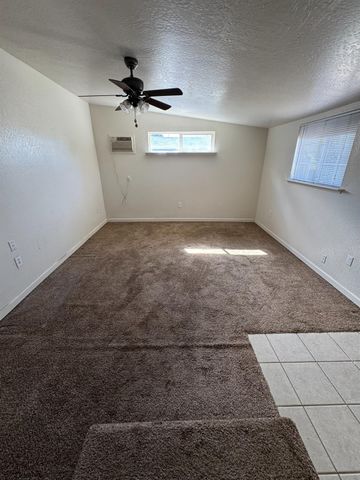 205 Orchard Ave, Modesto, CA 95354