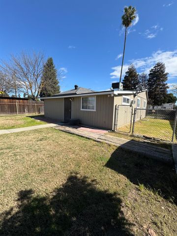 205 Orchard Ave, Modesto, CA 95354