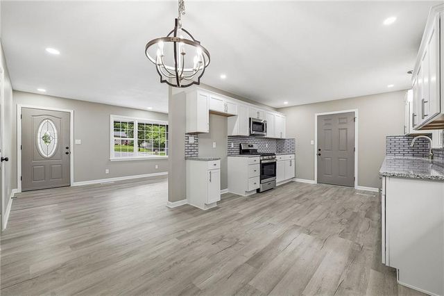 6725 Montana Court, Kansas City, KS 66111