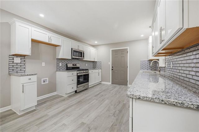 6725 Montana Court, Kansas City, KS 66111