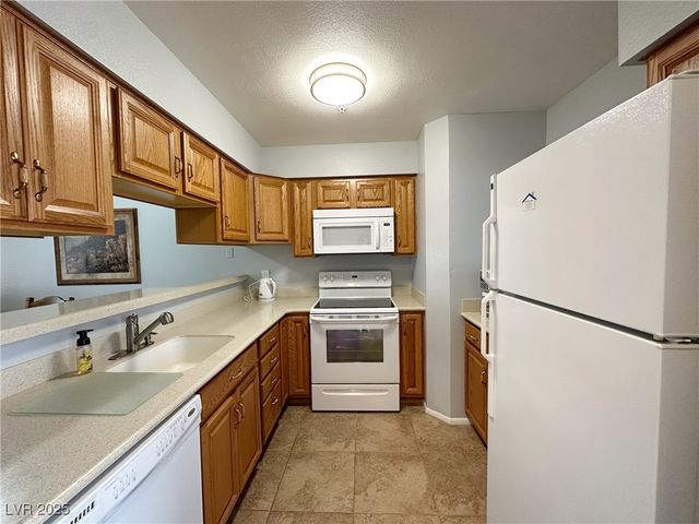 2072 Mesquite Lane 102, Laughlin, NV 89029