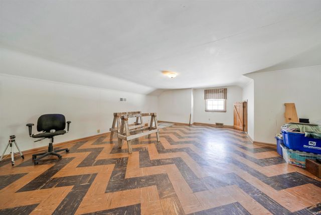 800 Plaza Drive, Evansville, IN 47715