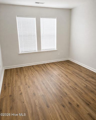 5063 Peachtree Avenue, Wilmington, NC 28403
