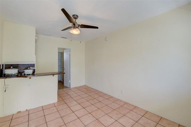 805 NE 40TH Street 1-3, Oakland Park, FL 33334
