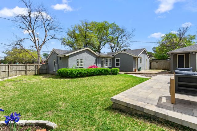 1403 S Robertson Avenue, Tyler, TX 75701