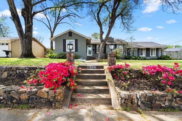 1403 S Robertson Avenue, Tyler, TX 75701