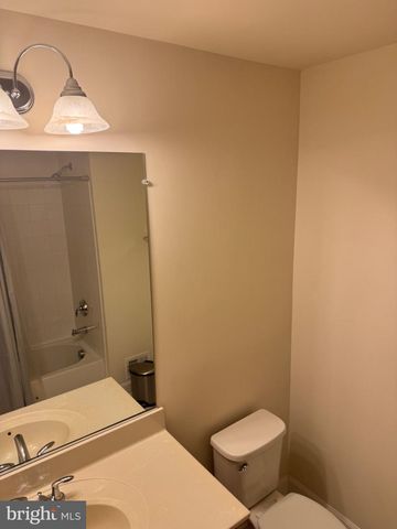 4610 WOODBERRY ST, Riverdale, MD 20737