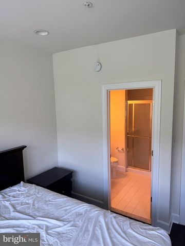 4610 WOODBERRY ST, Riverdale, MD 20737