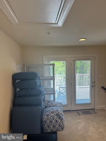 4610 WOODBERRY ST, Riverdale, MD 20737