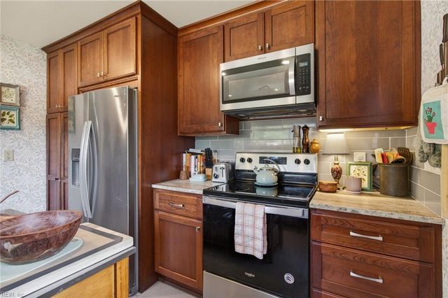 560 N Witchduck RD, Virginia Beach, VA 23462