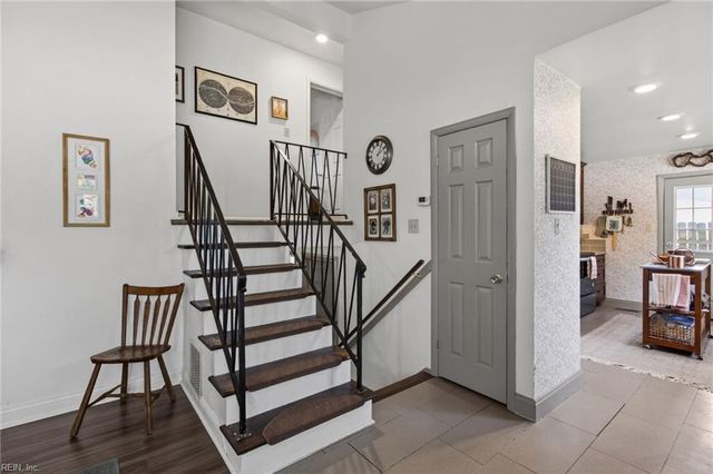 560 N Witchduck RD, Virginia Beach, VA 23462