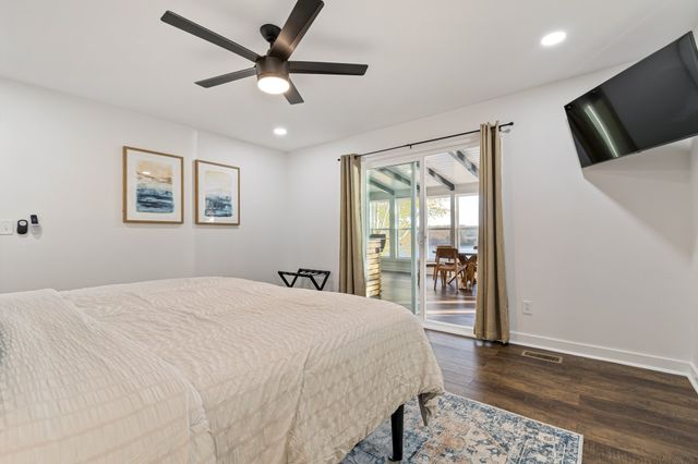 374 Ridgefield Cir, Winchester, TN 37398
