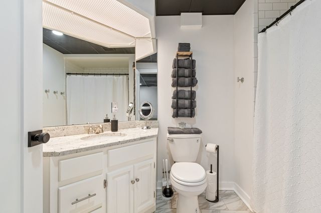 374 Ridgefield Cir, Winchester, TN 37398