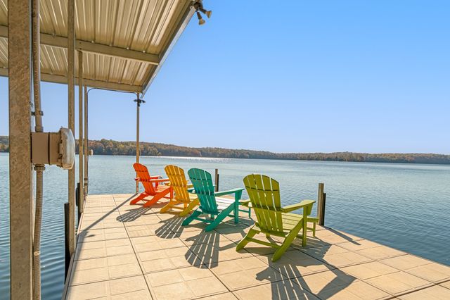374 Ridgefield Cir, Winchester, TN 37398