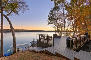 374 Ridgefield Cir, Winchester, TN 37398