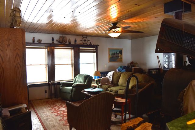 53 Concord Street, Belmont, NH 03220