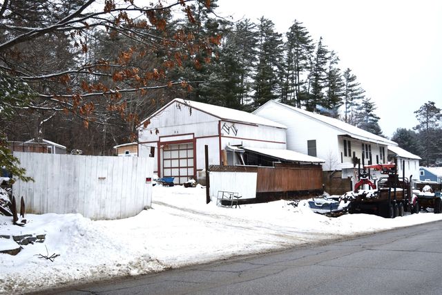 53 Concord Street, Belmont, NH 03220
