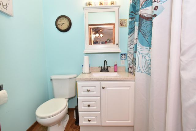 1009 E 4th Street, Fowler, IN 47944