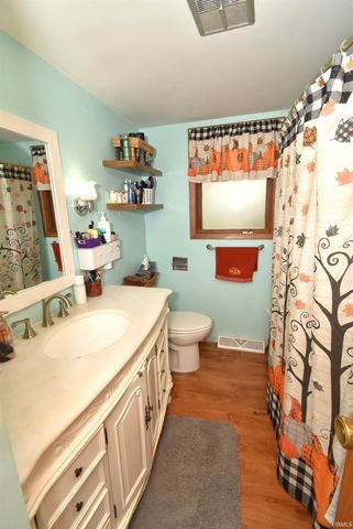 1009 E 4th Street, Fowler, IN 47944