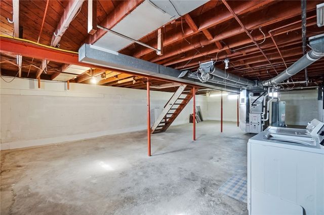 260 W 2nd Street, Springfield, OH 45504