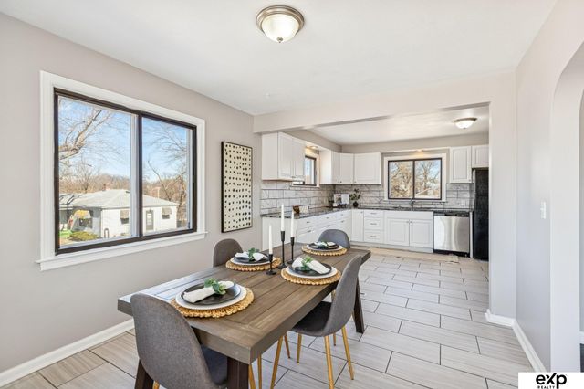 3955 N 54 Street, Omaha, NE 68104