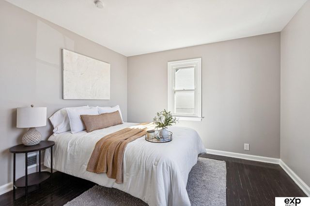 3955 N 54 Street, Omaha, NE 68104