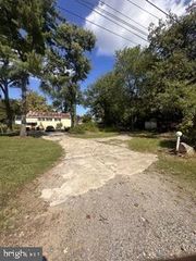 7339-1 GREEN ACRES DR, Glen Burnie, MD 21060