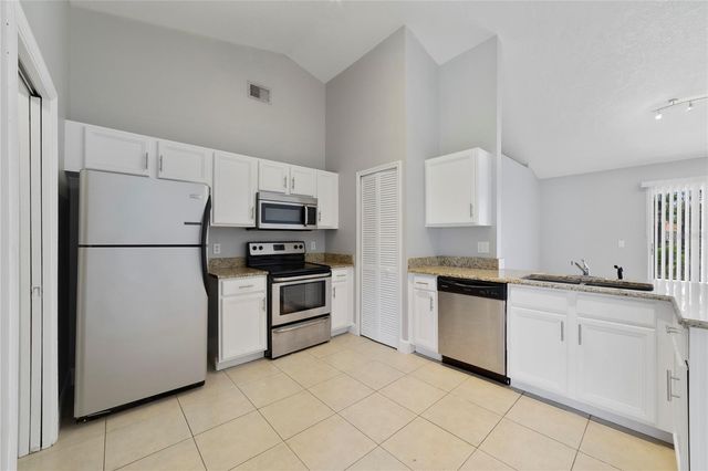 309 WILD FORREST DRIVE, Davenport, FL 33837