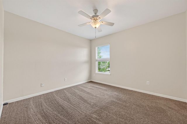 707 Mockingbird Street, Navasota, TX 77868