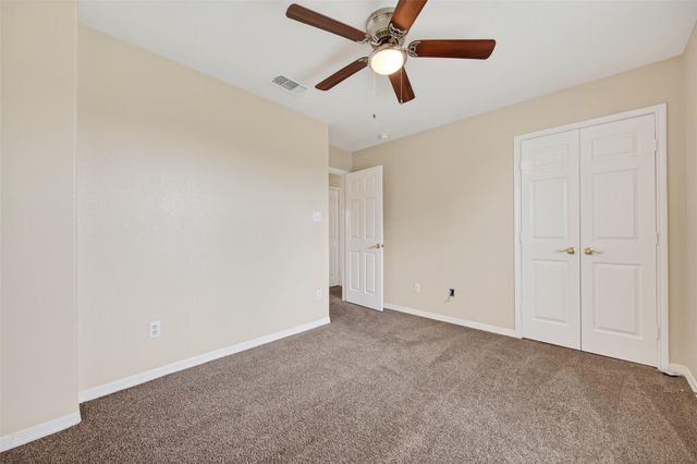 707 Mockingbird Street, Navasota, TX 77868