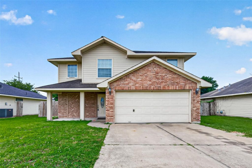 707 Mockingbird Street, Navasota, TX 77868