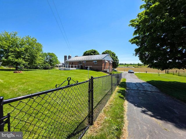 14329 WILLIAMSPORT PIKE, Greencastle, PA 17225