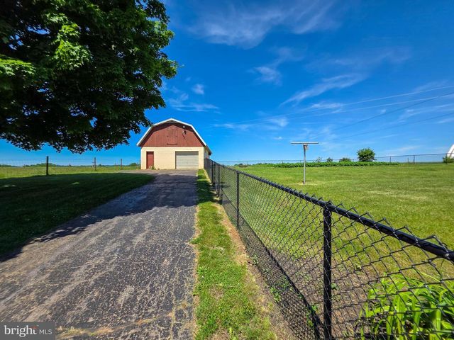 14329 WILLIAMSPORT PIKE, Greencastle, PA 17225