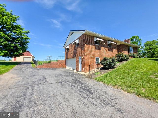 14329 WILLIAMSPORT PIKE, Greencastle, PA 17225