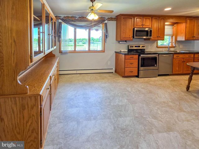 14329 WILLIAMSPORT PIKE, Greencastle, PA 17225