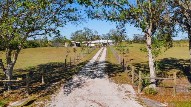 2222 SE MCCLELLAND DRIVE, Arcadia, FL 34266