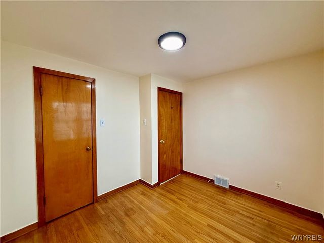 1157 La Salle Avenue, Niagara Falls, NY 14301